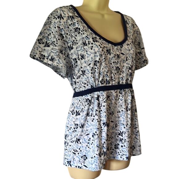 Bobbie Brooks Size 1X (16/18) Floral Print Knit Top Blouse - Picture 2 of 7